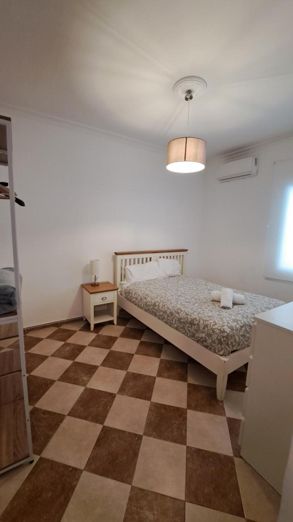 Ms4 Apartamentos Nervion Sevilla Eksteriør bilde