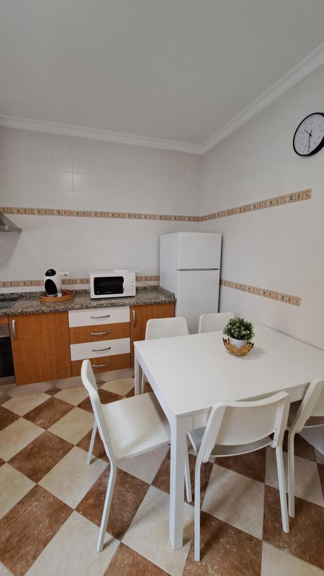 Ms4 Apartamentos Nervion Sevilla Eksteriør bilde